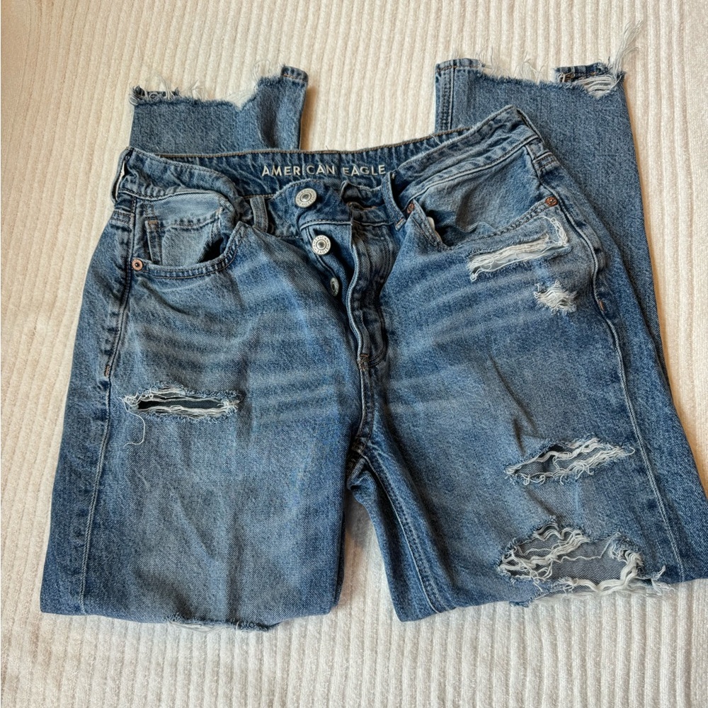 American Eagle tomgirl jeans size 4 short
